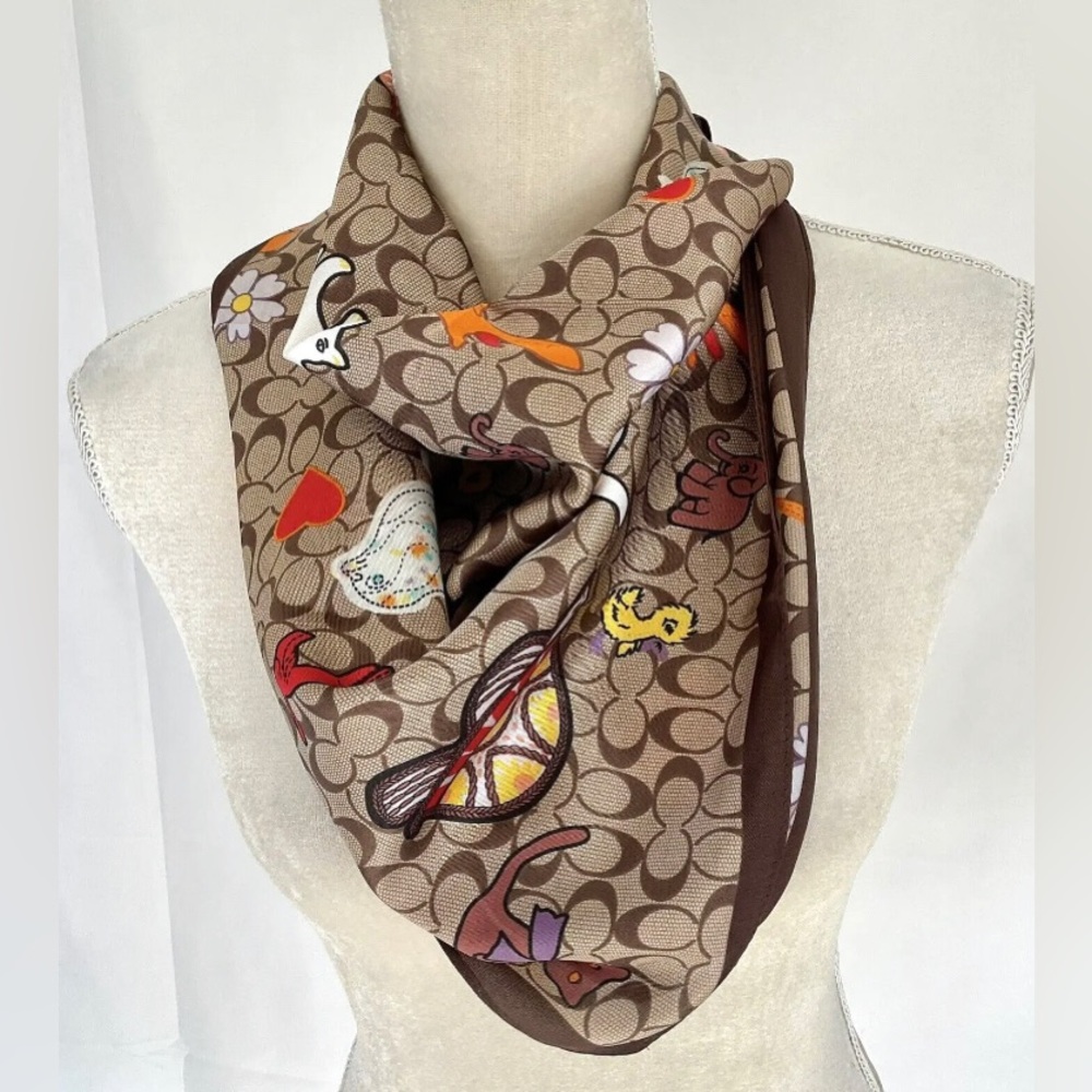 NWT SOFT C SMALL ANIMALS SCARF BROWN & MULTICOLORED Approx 26“ X 26“ NEW